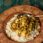 Matar Paneer - indisches Erbsen Käse Curry - vegetarisch