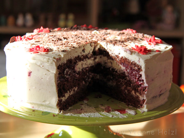 Schwarzwaelder_Kirsch_Torte_01