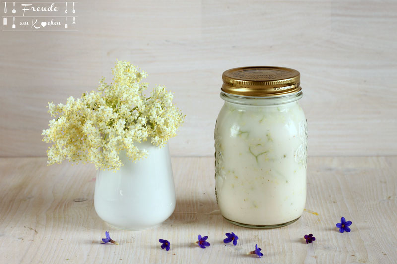 Holunderblüten Himbeer Bananen Shake - Vegan - Freude am Kochen