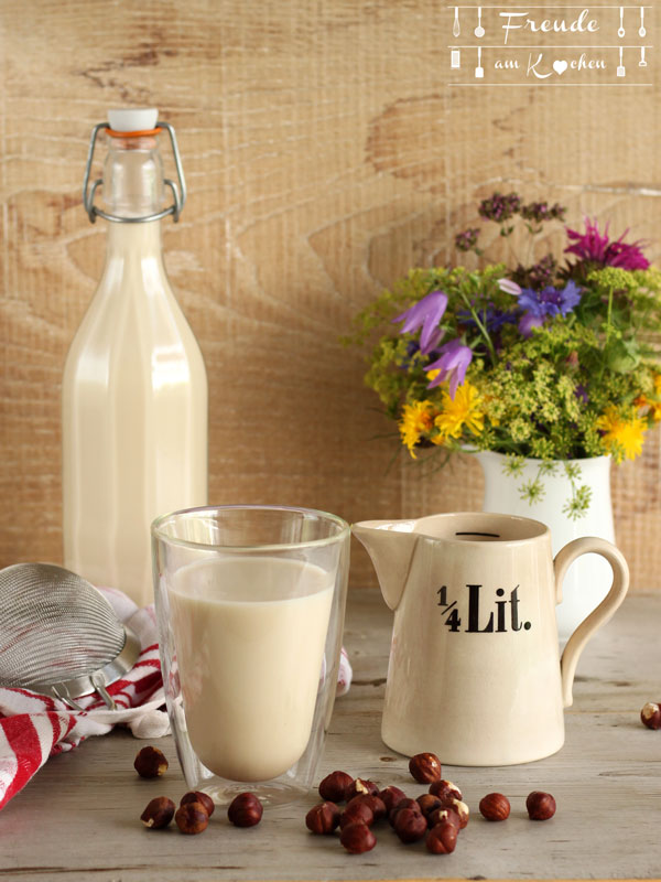 Haselnuss Drink selbermachen - vegan - Freude am Kochen