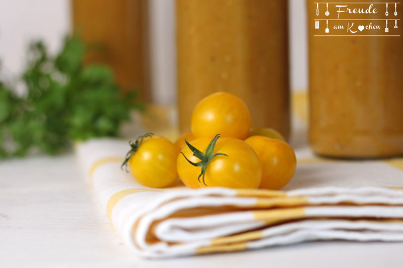 Gelbes Tomatenketchup aus dem Thermomix - Freude am Kochen vegan