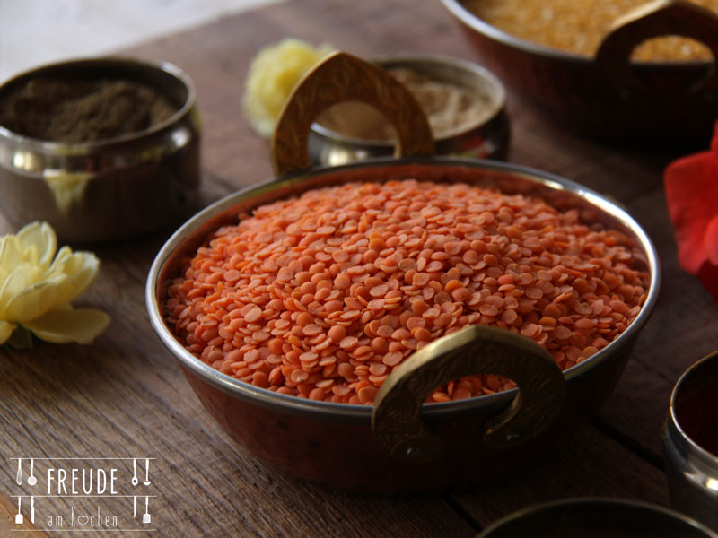 Curry Kokos Gemüse Suppe mit Feuerlinsen - Freude am Kochen vegan