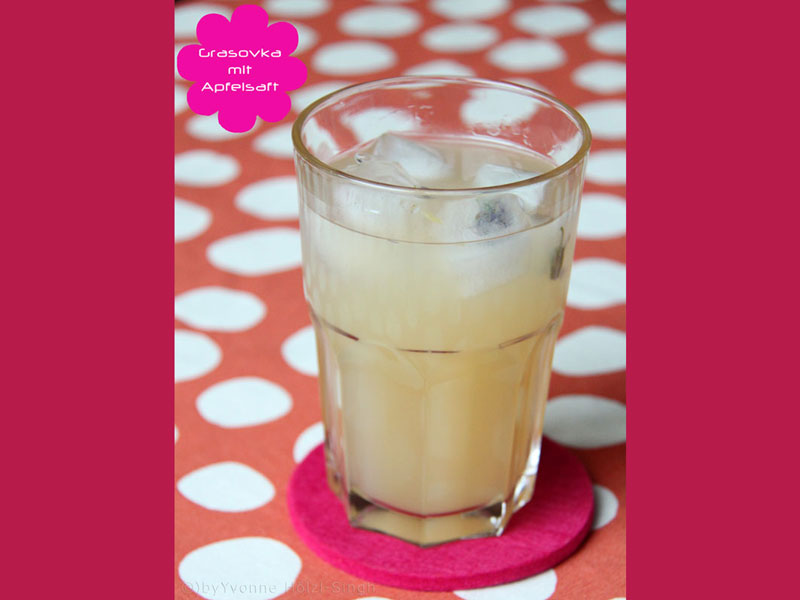 Grasovka Apfelsaft Cocktail