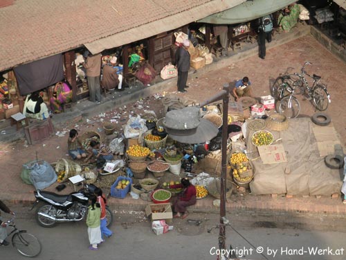 Patan-Durbare-Square-Markt-